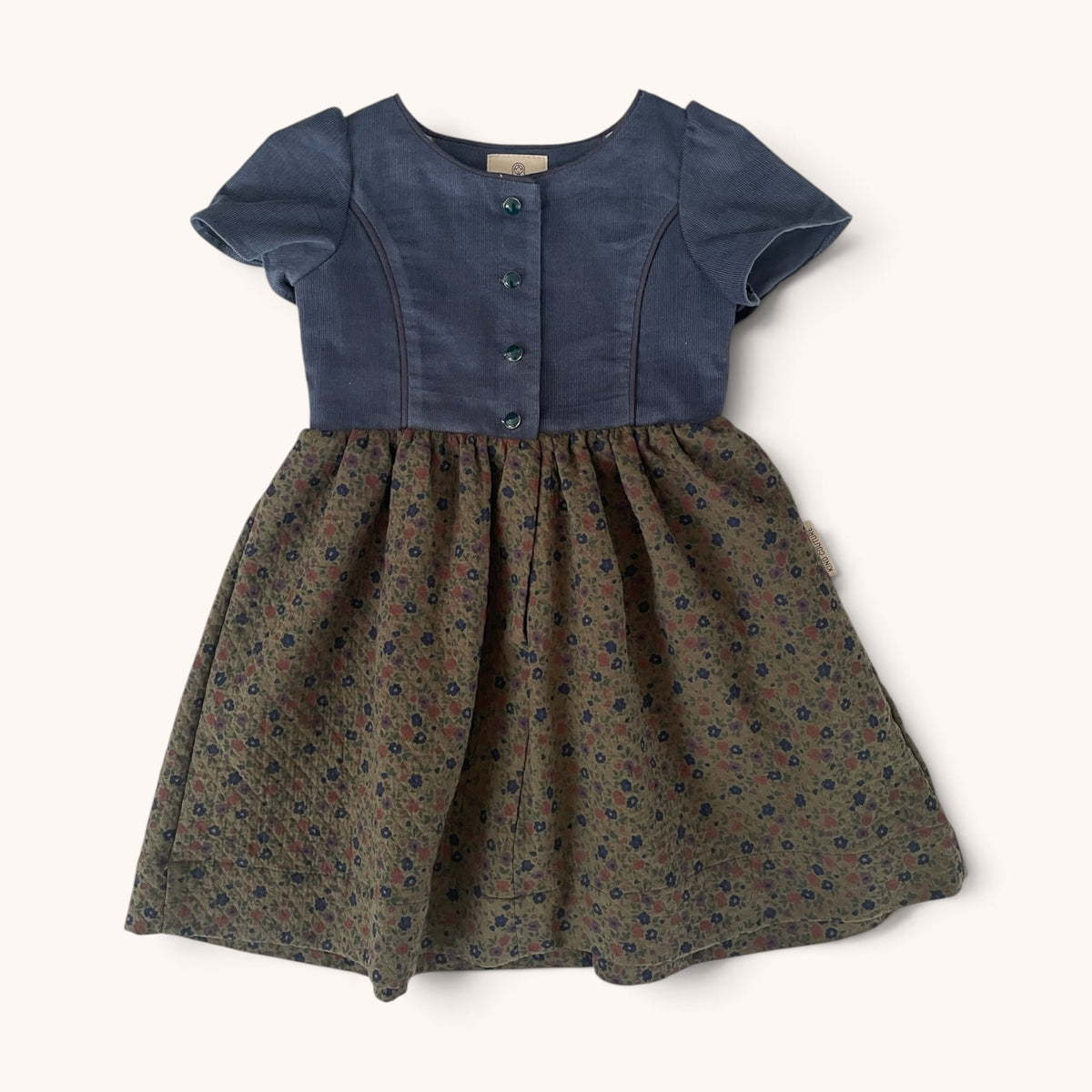 Dirndl ohne Schürze für den Alltag
